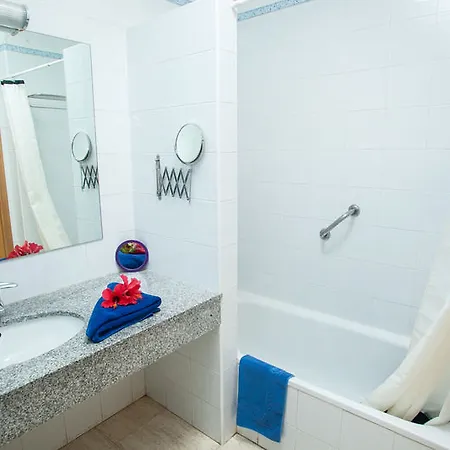 Marinas بلايا بلانكا